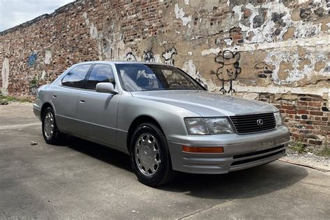 1995 Lexus Ls photo