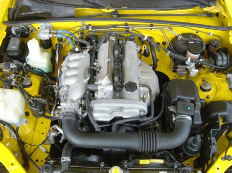 1995 Mazda Miata engine