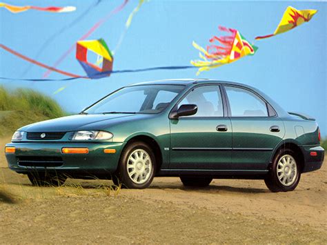 1995 Mazda Protege photo