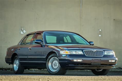 1995 Mercury Grand marquis photo