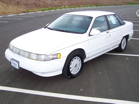 1995 Mercury Sable photo