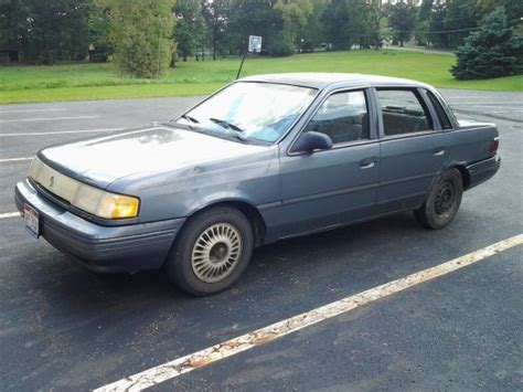 1995 Mercury Topaz photo