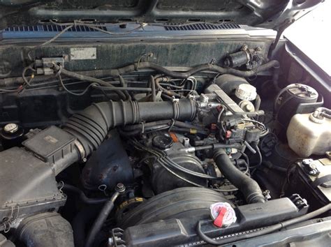 1995 Mitsubishi Mighty max engine