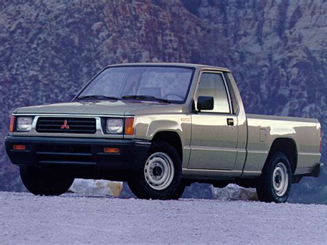 1995 Mitsubishi Pickup engine