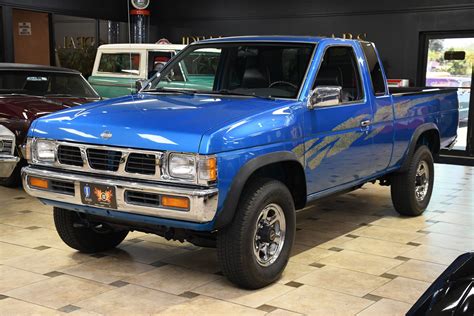 1995 Nissan 720