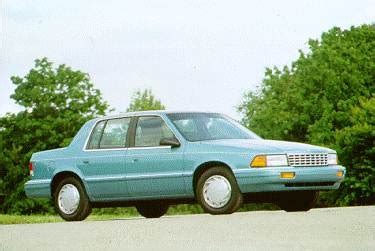 1995 Plymouth Acclaim photo