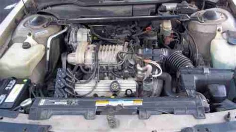 1995 Pontiac Bonneville engine