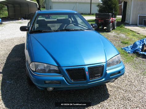 1995 Pontiac Grand am photo