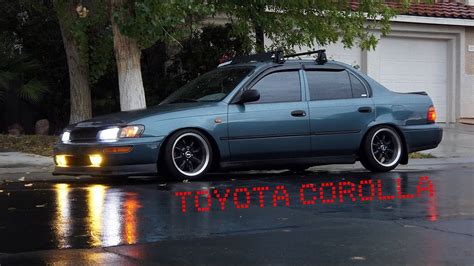 1995 Toyota Corolla photo