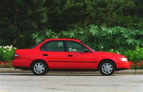 1995 Toyota Corolla photo