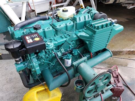 1995 Volvo 200 engine