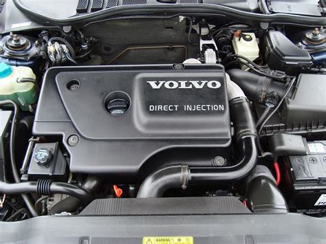 1995 Volvo S70 engine