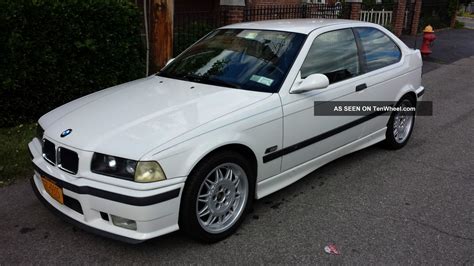 1996 Bmw 318ti photo