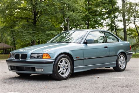 1996 Bmw 328is photo