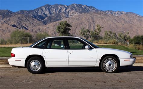 1996 Buick Regal photo