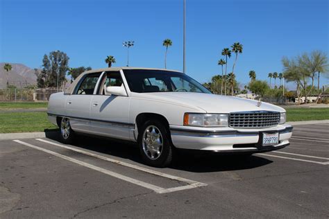 1996 Cadillac Deville photo