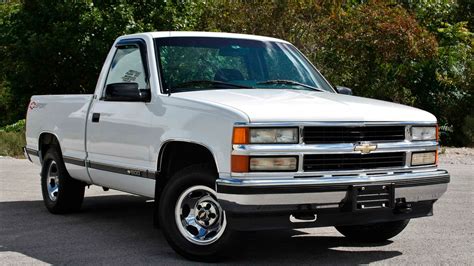 1996 Chevrolet C10 engine