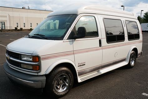 1996 Chevrolet Express 1500 photo