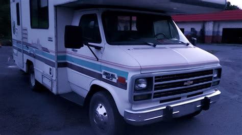 1996 Chevrolet L van photo