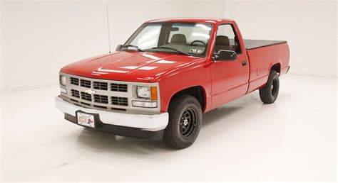 1996 Chevrolet Pickup photo