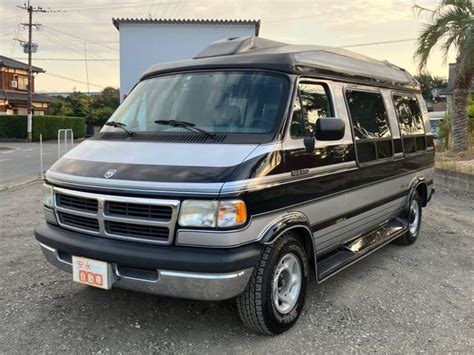 1996 Dodge B250 photo