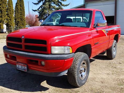 1996 Dodge Dodge truck