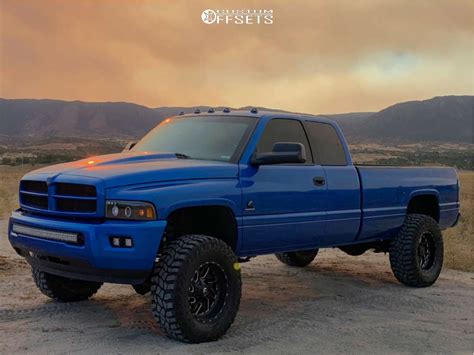 1996 Dodge Ram 2500 photo