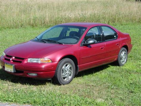 1996 Dodge Stratus photo