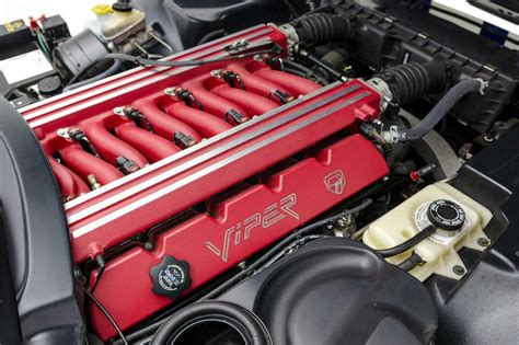 1996 Dodge Viper engine