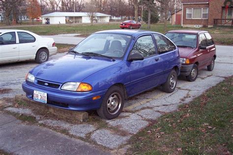 1996 Ford Aspire