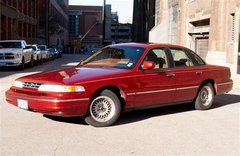 1996 Ford Crown victoria engine