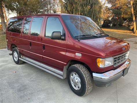 1996 Ford E-350