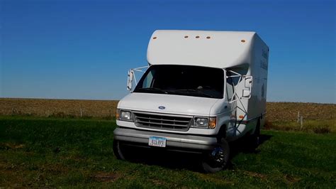 1996 Ford E-450 photo