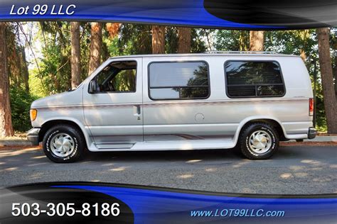 1996 Ford Econoline photo