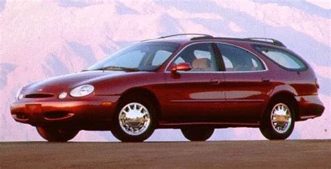 1996 Ford Taurus photo