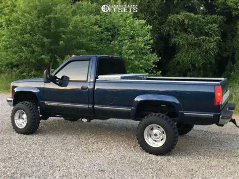 1996 Gmc K2500 photo