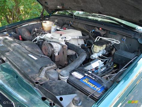 1996 Gmc Suburban engine