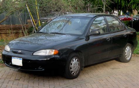 1996 Hyundai Elantra