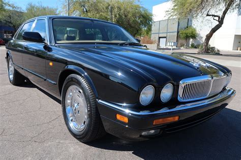 1996 Jaguar Xj6 photo