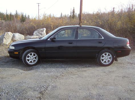 1996 Mazda 626 photo