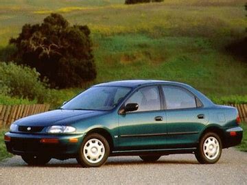 1996 Mazda Protege photo