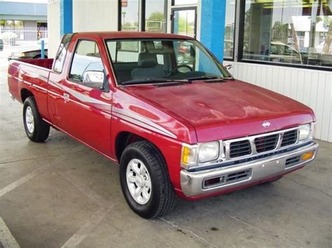 1996 Nissan Pick up xe photo