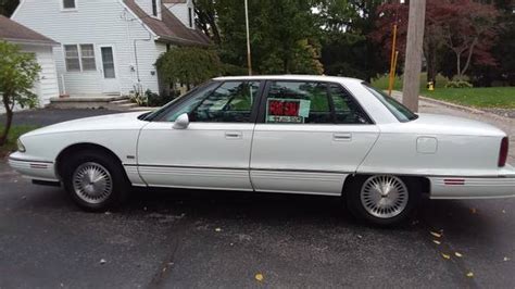 1996 Oldsmobile 98 photo