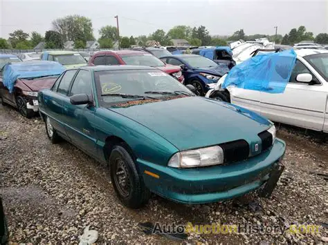 1996 Oldsmobile Achieva photo