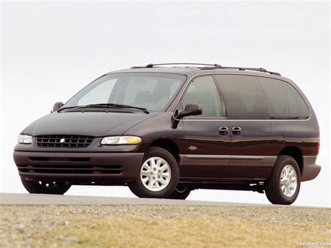 1996 Plymouth Grand voyager photo