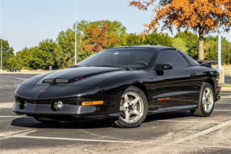 1996 Pontiac Firebird engine