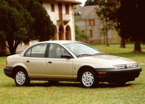 1996 Saturn Sedan photo