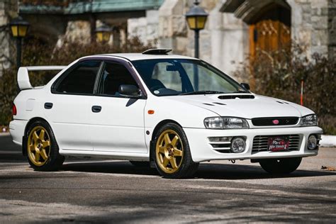 1996 Subaru Impreza photo