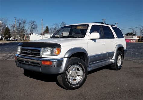 1996 Toyota 4 runner photo