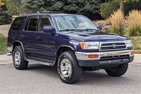 1996 Toyota 4 runner photo